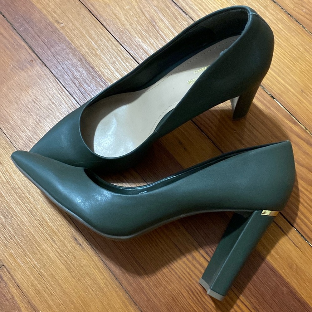 Olive pointed toe heels